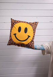 Smile Back Pillow Case 18” Emyave™ Home