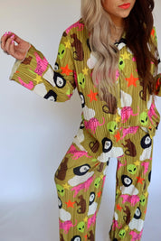 We Come in Peace Plissé Set **RESTOCKED**